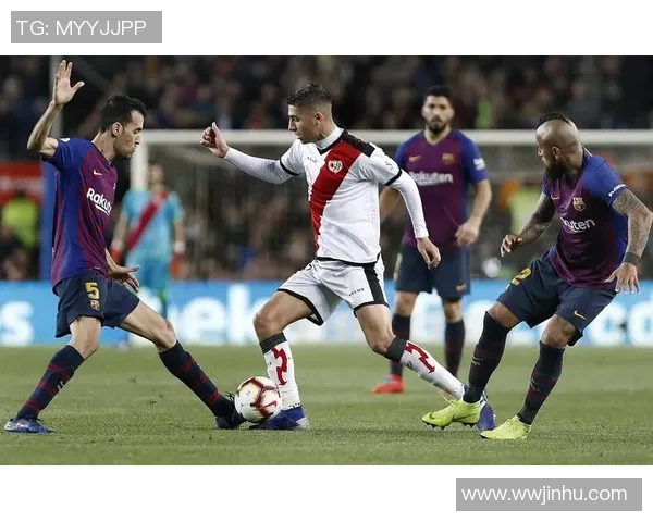 巴列卡诺主场迎战巴塞罗那的精彩对决回顾与分析