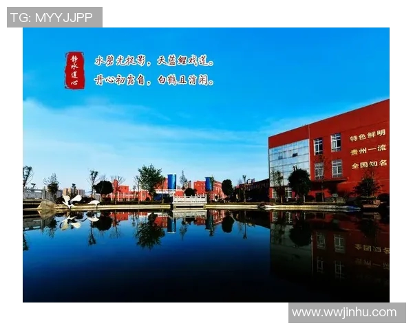 徐昕:从学术先锋到社会思考者的多元人生探索与实践之路 徐昕:从学术先锋到社会思考者的多元人生探索与实践之路