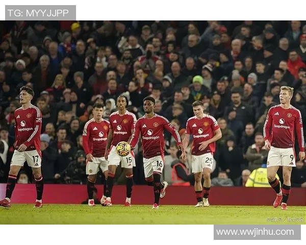 布莱顿与曼联激战在即腾讯直播全程呈现精彩瞬间