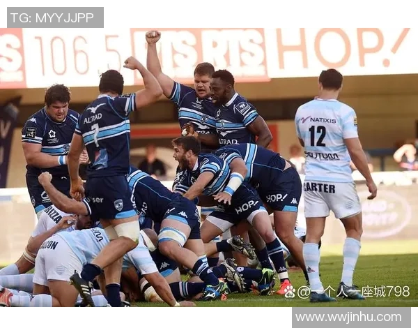 热刺与埃弗顿激战正酣赛果揭晓引发球迷热议