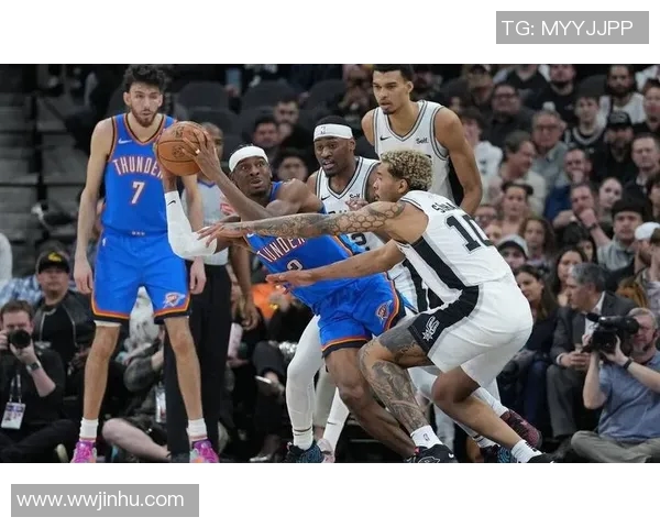 NBA雷霆对阵魔术精彩直播全程回顾与赛后分析