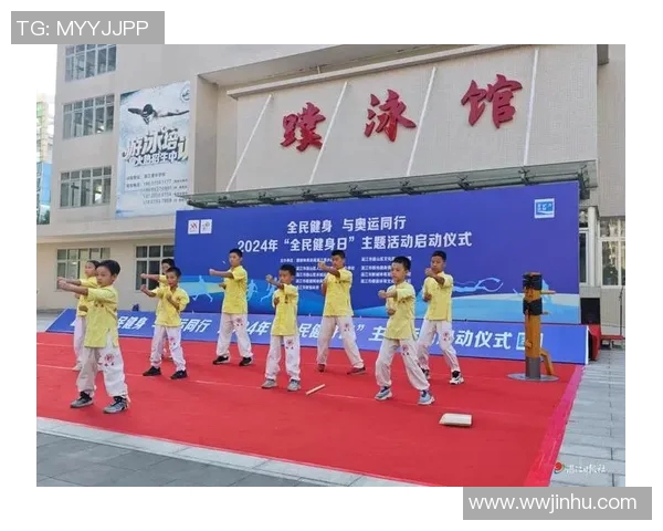 广场舞与篮球少年之间的青春碰撞与文化交融探讨 广场舞与篮球少年之间的青春碰撞与文化交融探讨