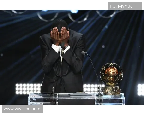 登贝莱的华丽转身与未来展望：从天赋少年到足球巨星的成长之路